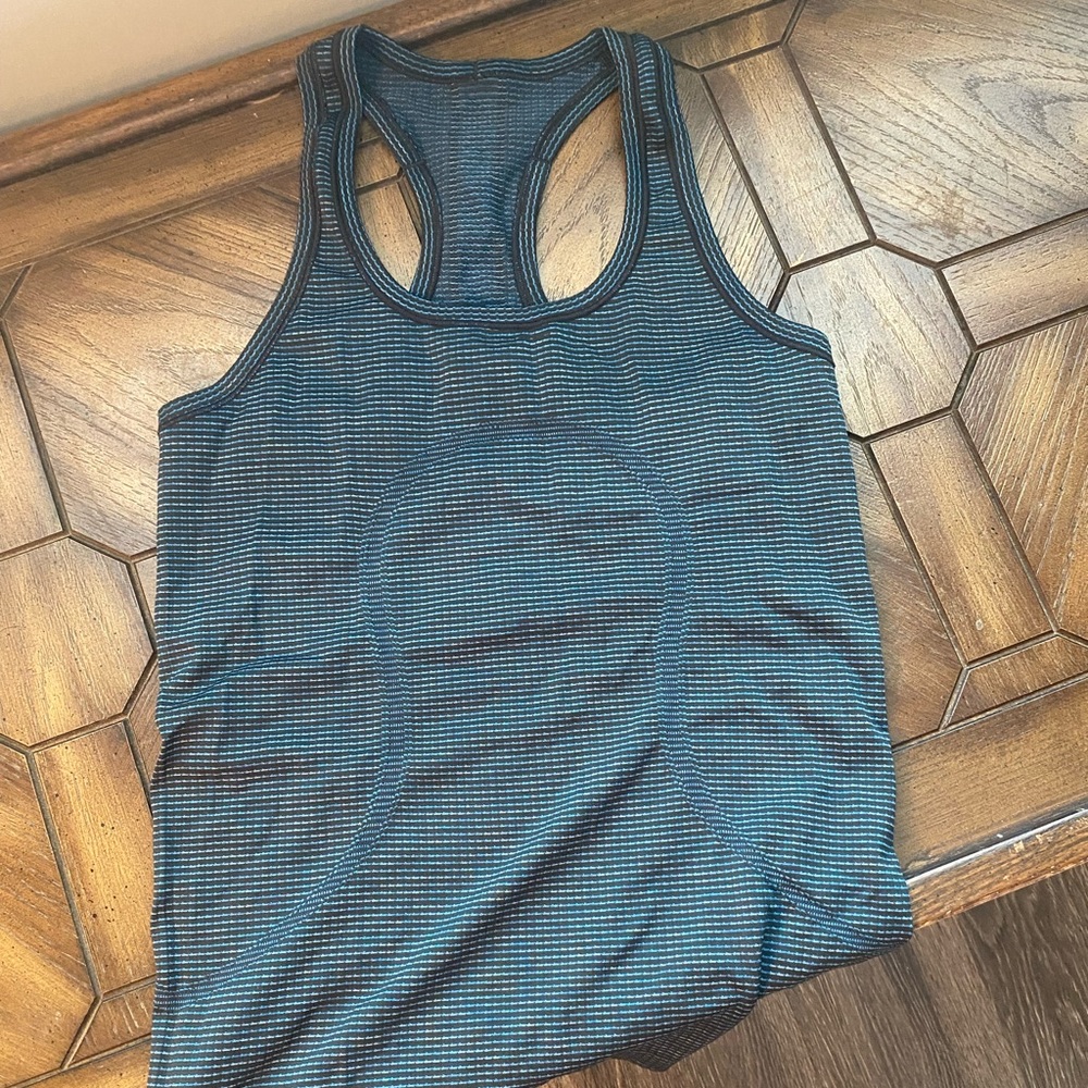 Blue and Black Lulu Lemon Swiftly Tech tank top size 6